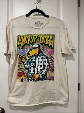 Snoop Dogg Graphic Dog T-Shirt in Cream
